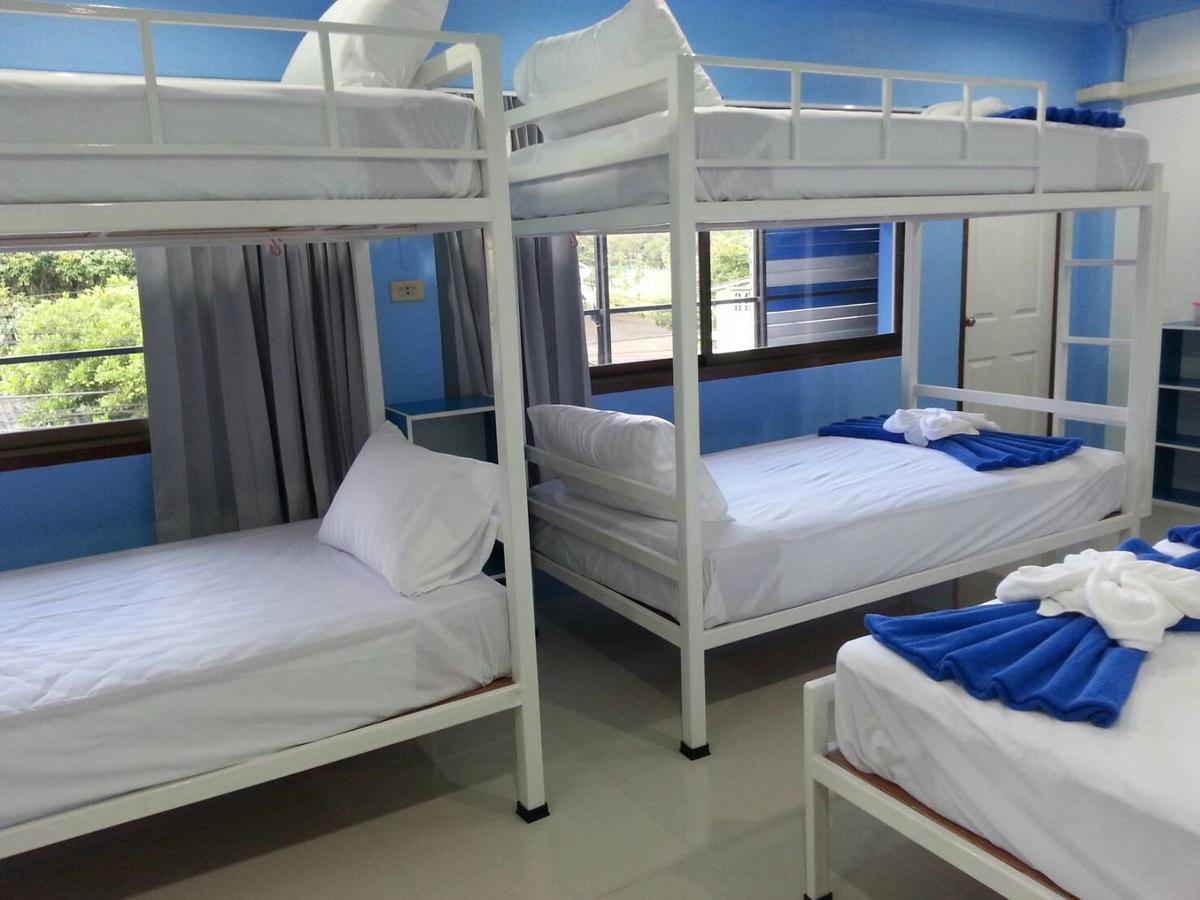 Madinah Hostel Ranong Ban Lum Than Exterior photo